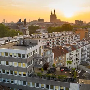 Hotel Hostel Koeln Colónia