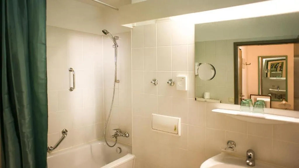 Hotel Amenity Munich 3*,  Germany