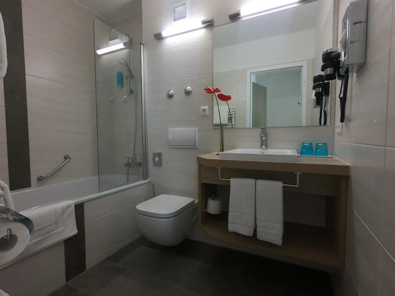 ***  Hotel Amenity Munich Germany
