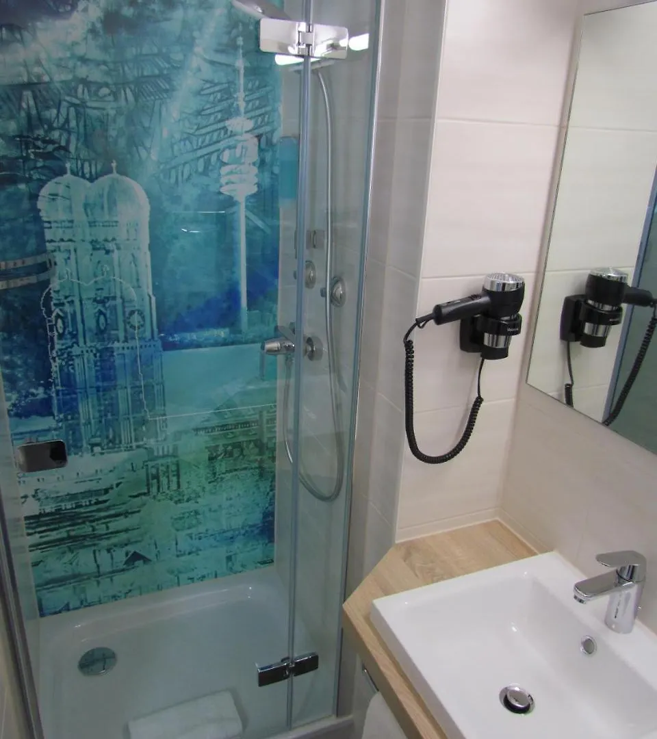 Hotel Amenity Munich 3*,  Germany